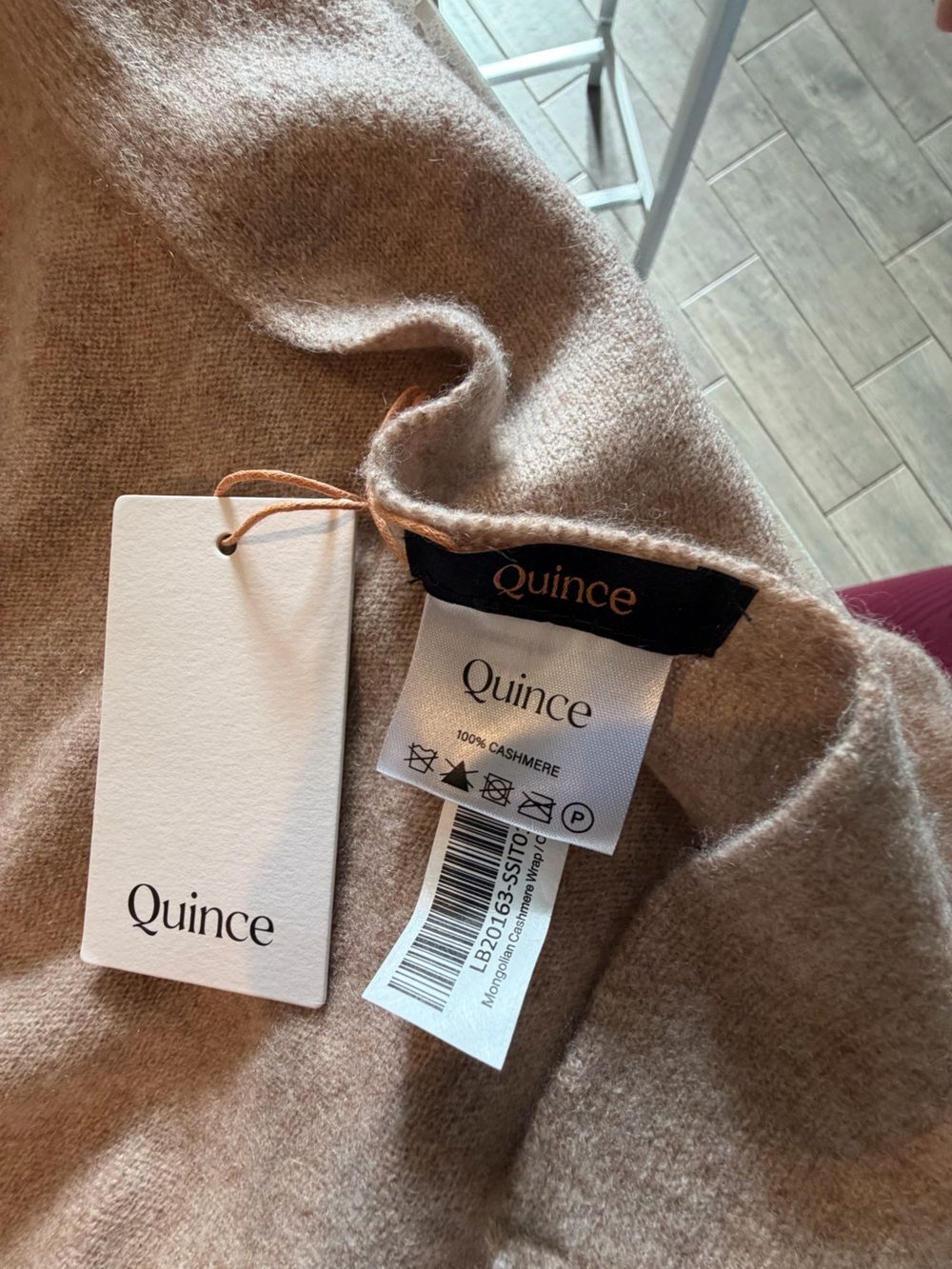 Quince Mongolian Cashmere Soft Taupe Tan Wrap Scarf Oatmeal OS - Picture 3 of 4